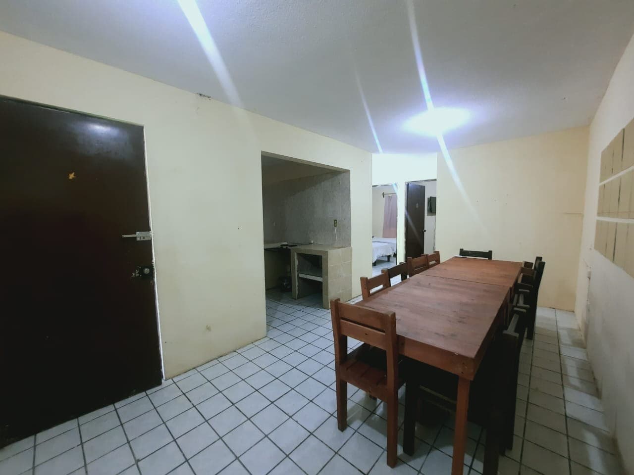 Casa Frente Gimnasio Municipal